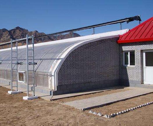 在建设温室大棚前，要考虑其耐久性